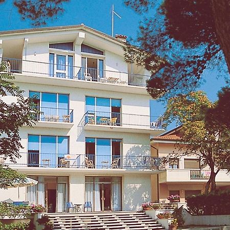 Appartamenti Dal Moro Lignano Sabbiadoro Eksteriør bilde