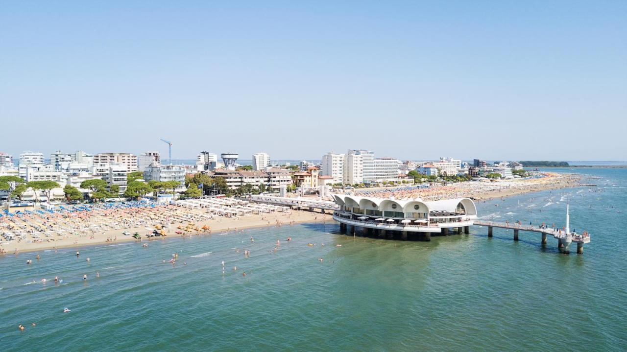 Appartamenti Dal Moro Lignano Sabbiadoro Eksteriør bilde